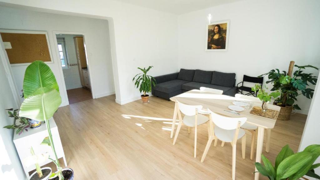 Rentalsevilla Casa Viva Triana Εξωτερικό φωτογραφία